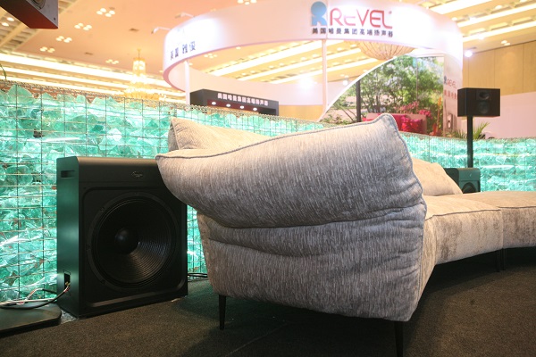 innov Audio WaveForming技术龙8游戏网址【动态】让驻波消失！米乐影音展示Tr(图3)